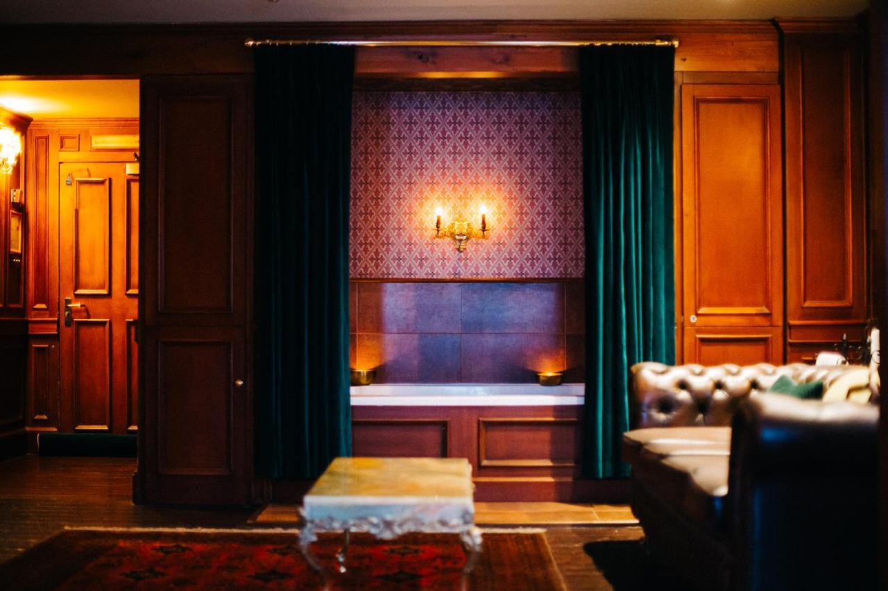 The George Hotel إنفيراري المظهر الخارجي الصورة