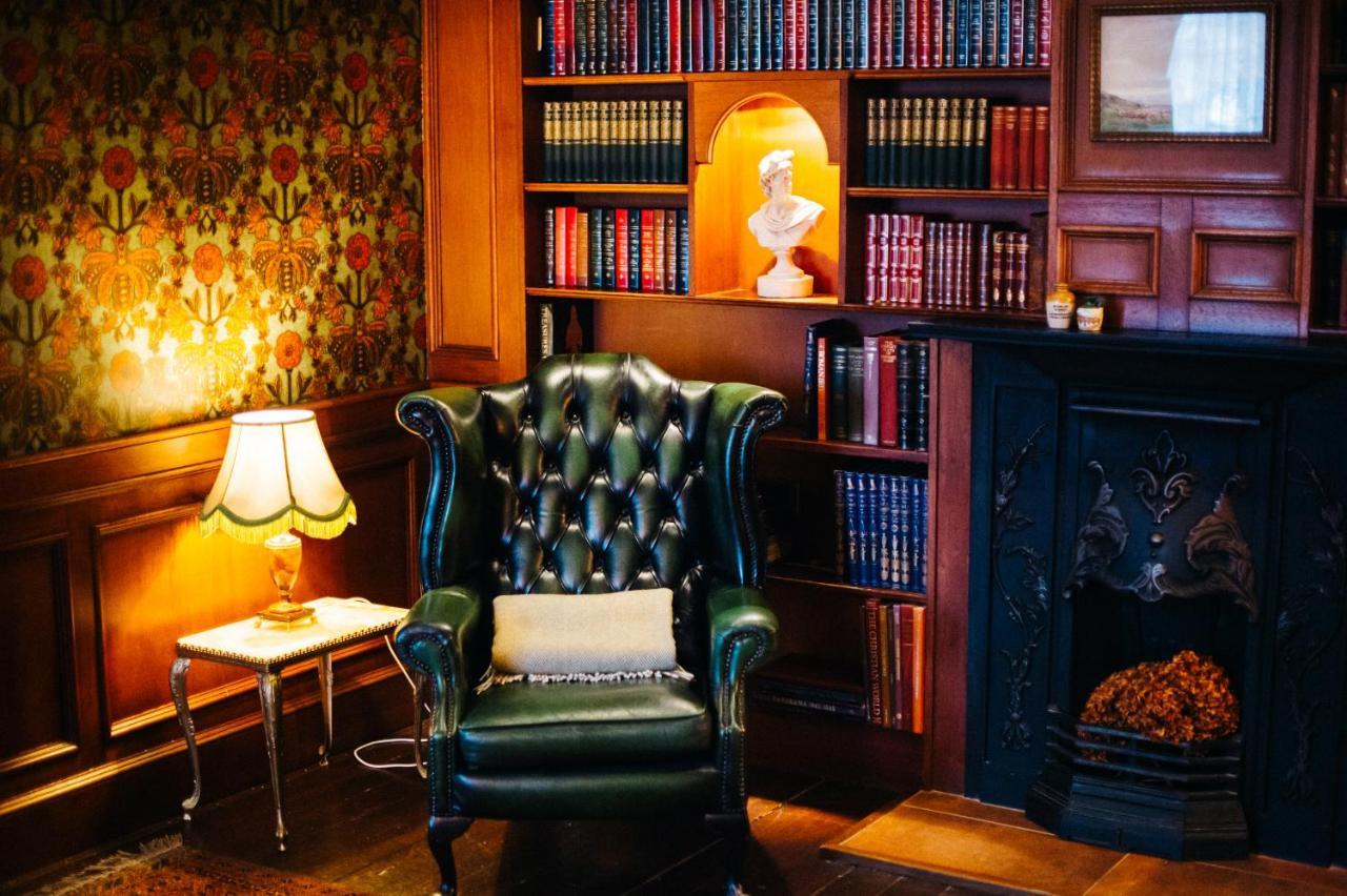 The George Hotel إنفيراري المظهر الخارجي الصورة