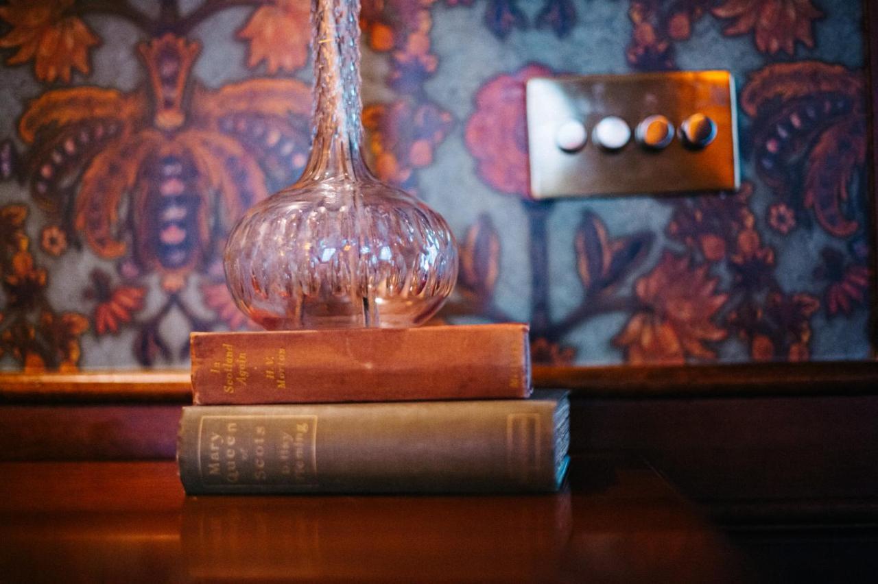 The George Hotel إنفيراري المظهر الخارجي الصورة